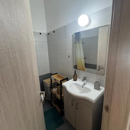 2 Bedroom Townhouse Close To The Sea Apartament