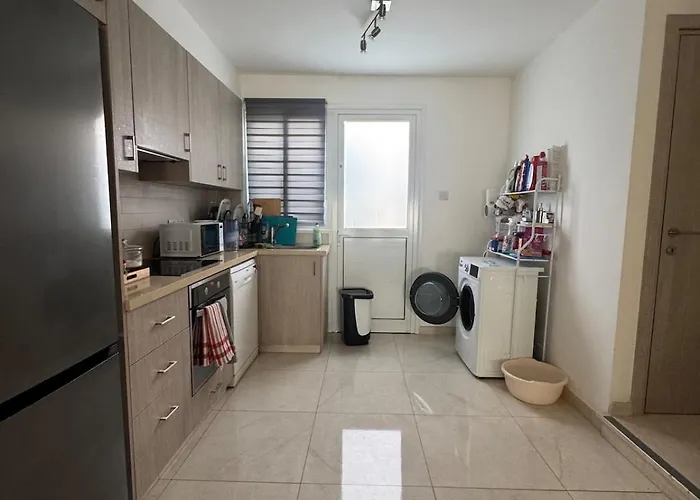 Lägenhet 2 Bedroom Townhouse Close To The Sea