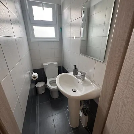 Apartament 2 Bedroom Townhouse Close To The Sea