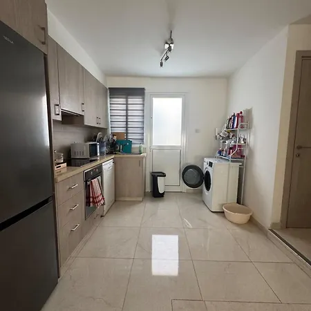 Apartament 2 Bedroom Townhouse Close To The Sea